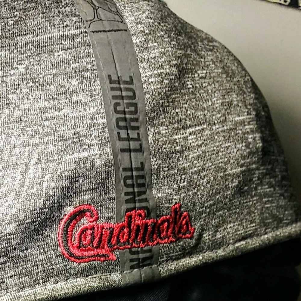 Men's Baseball Cap - Picture 3 of 3